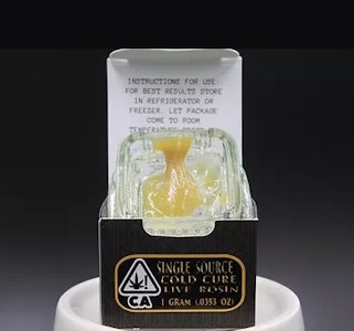 MOON VALLEY CANNABIS  ICE CREAM CAKE COLD CURE LIVE ROSIN 1G